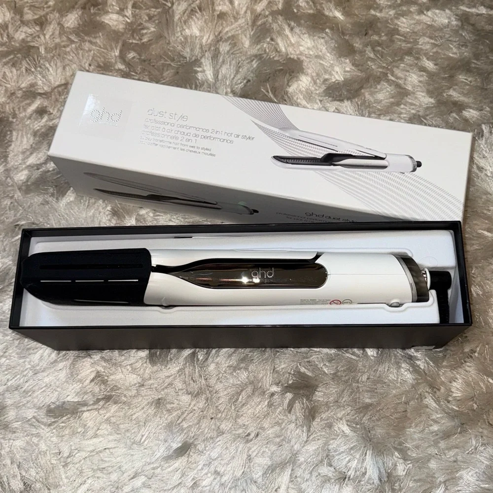 ghd Duet Style 2-in-1 Hot Air Styler - Picture 9 of 9